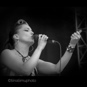 Imelda May @ Burnaby Blues and Roots, tiina liimu music photo